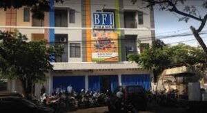 BFI Finance Mataram